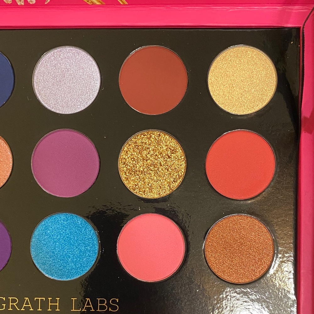 Pat McGrath Eyeshadow Palette - Mothership Celestial Nirvana - Picture 3 of 5